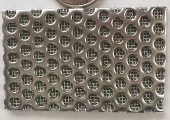 Perforated Metal 200micron Sintered Wire Mesh Layer Increases Rigidity For Filter