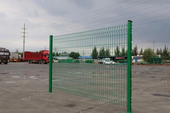 3mm-7mm 3d Curved Metal Wire Mesh Fence Sustainable Stress Resistant