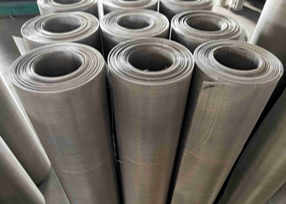 Square Hole Wire Mesh Plain Woven for Hardware Cloth Screening And Guarding Uses