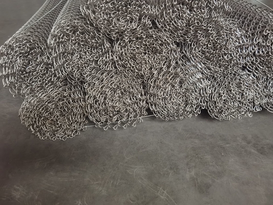 Long Flife Span Aluminum Coated Chain Link Fence Good Corrosion And Rust Resistance Performance