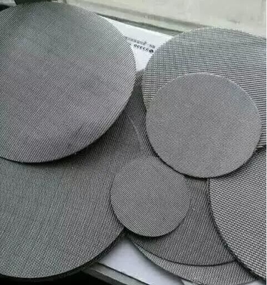 Back Flushing Extruder Screen To Filter Impurities When Melting Plastic Products