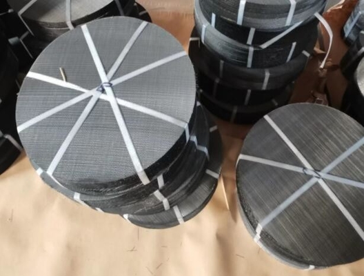 Flat Surface Black Wire Cloth Extruder Screen With Various Shapes And Sizes