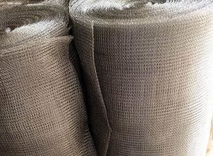 Customized Knitted Stainless Steel Mesh Corrosion Resistant Irregular Hope Shape