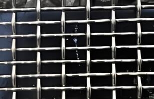 Slot Hole Crimped Wire Mesh With Ratio Reasonable Flat Surface Strong Wear Resistance And Firm Structure