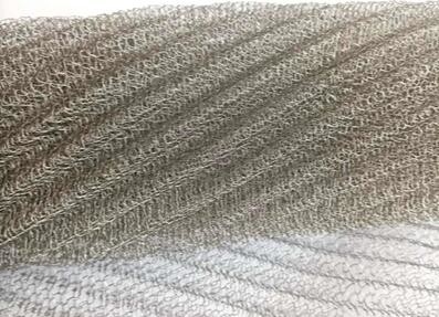 Chemical Corrosion Resistant Knitted Wire Mesh With Irregular Opening Pattern