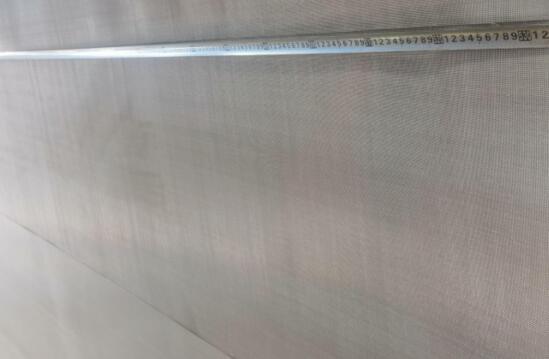 Устойчивая структура Алюминиевые экраны безопасности 9x9 10x10 Высокая прочность для окон / дверей