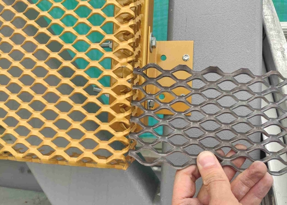 Steel 0.8mm Thick Expanded Metal Filter Mesh Diamond Shaped Openings